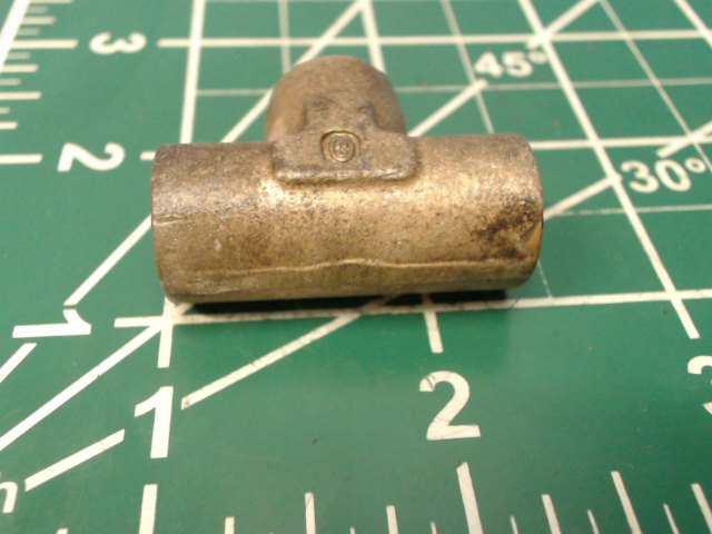 AS4857-01 Continental TSIO-360-EB - Tee-(.125 ANPT Internal Thread)