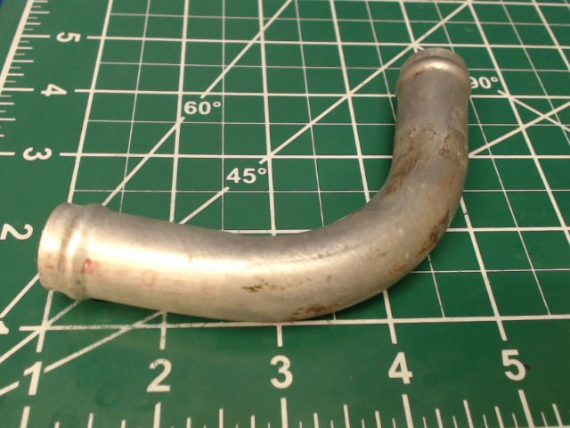 67700-311 Piper - Tube-Engine Breather