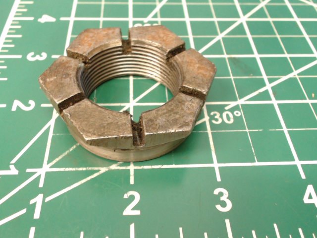 67106-00 Piper - NUT - Main gear axle