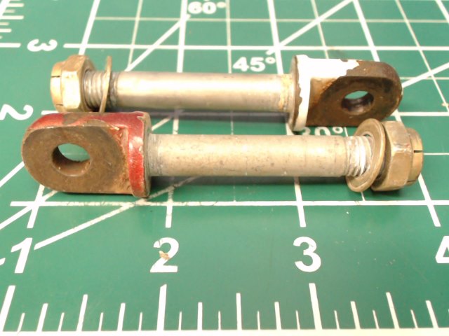 402 057 Piper - Bolt-Eye Hinge(AN44-17A) Qty 2