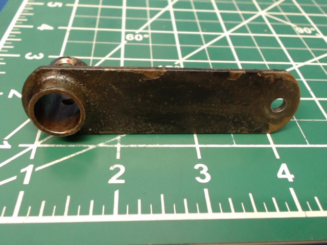 69092-00 3M - ARM ASSEMBLY - Fuel selector control