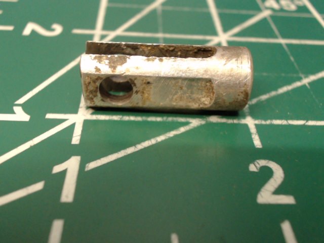 0861105-1 Cessna - CLEVIS