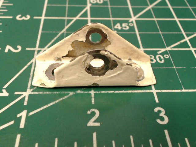 67091-00 Piper - Bracket-Main Gear Door