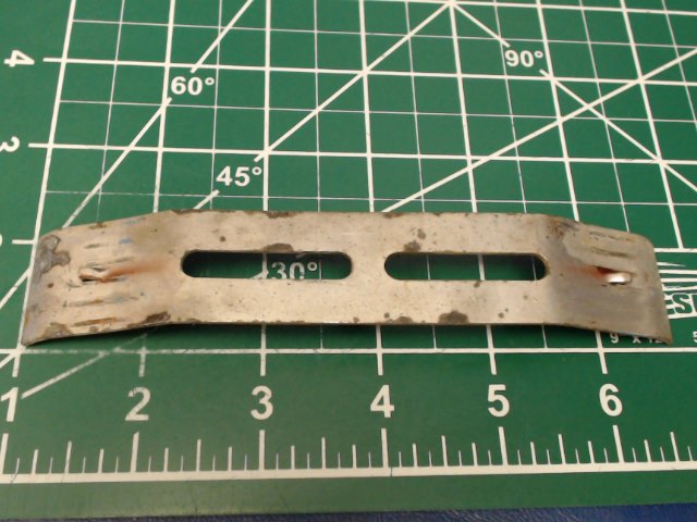 71611 Lycoming O-320-H2AD - RETAINER InterCylinder