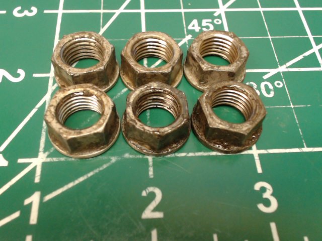 652422 Continental O-470-R - Nut - Cylinder Flange .4375-20 UNF-3B FLGD (QTY 6)