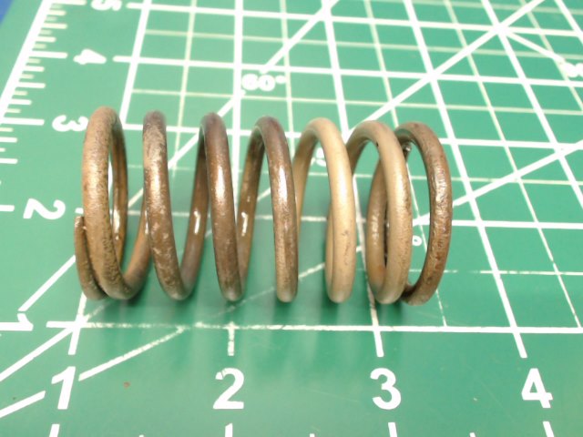 LW-11795 Lycoming O-235-L2C - Spring - Valve Auxiliary (Inner)