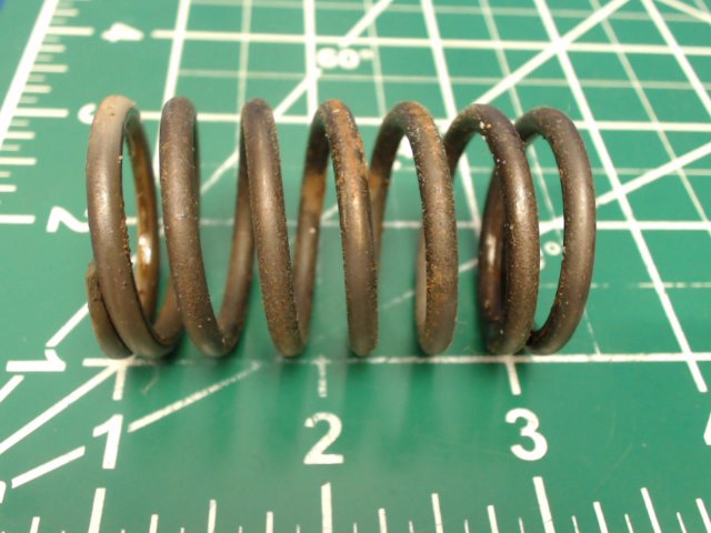 LW-11795 Lycoming O-320-H2AD - Spring - Valve Inner