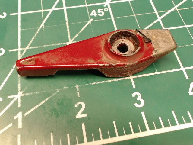 0716623-2 Cessna - HANDLE-FUEL VALVE
