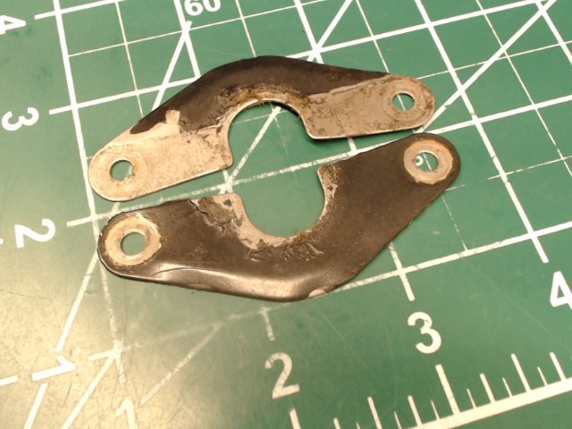 S1095-3 Cessna - Shield - Both Halves