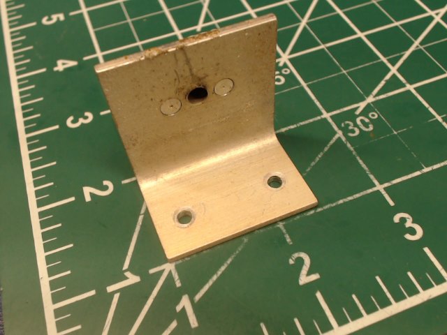0517014-1 Cessna - SUPPORT - ARMREST