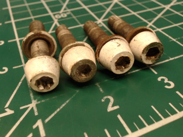 401 462 Piper - Bolt (AN6H-14A) QTY 4