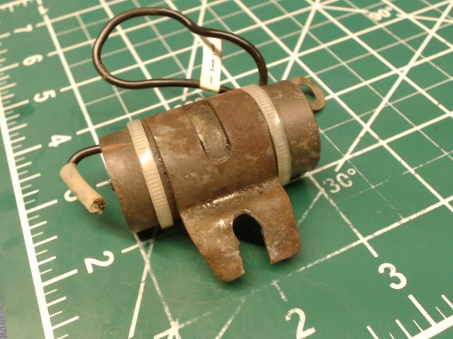 554 458 Piper - Capacitor - Alternator (P186817)