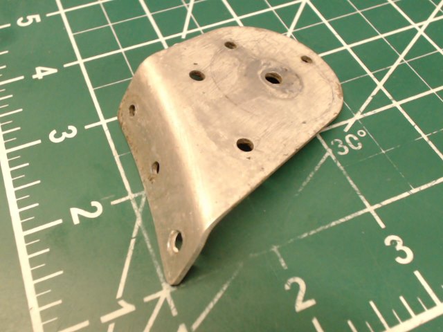 0412044-4 Cessna - Bracket - Pulley RH (Right) Aft