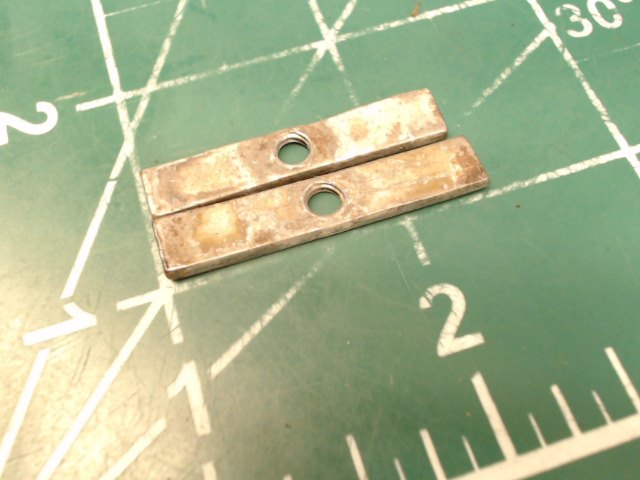 0511242-1 Cessna - Seat-Stop Set of 2 NO Screws