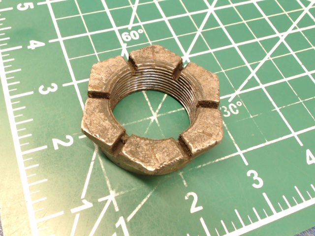 67106-00 Piper - NUT - Main gear axle