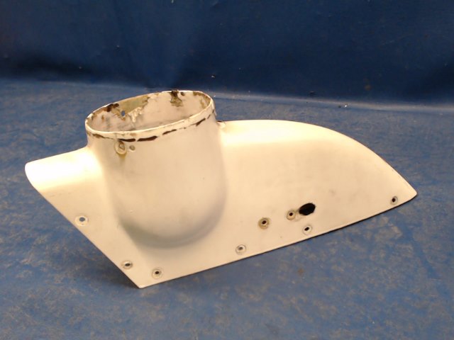 0531007-3-791 Cessna - TIP-ROTATING BEACON (Fiberglass) See details.