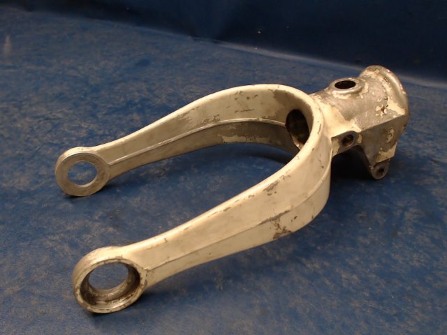 1743010-1 Cessna - Fork only - nose gear