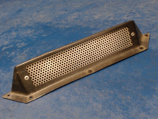 99252-10 Piper - Cover - Exhaust Vent