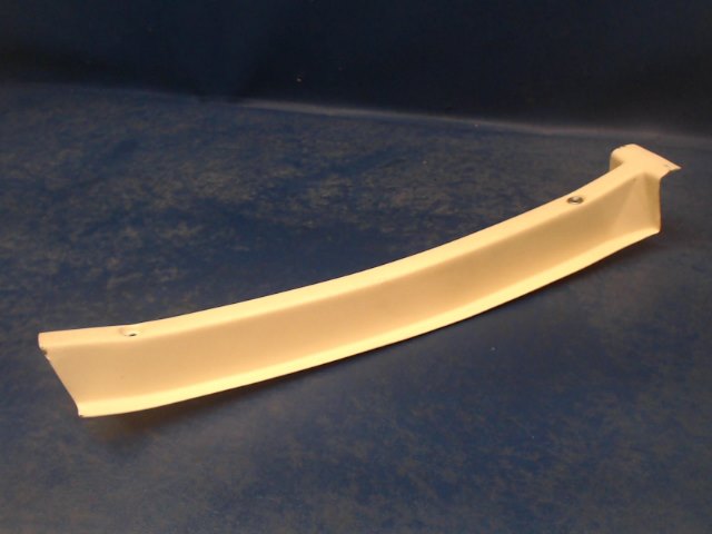 63125-03 Piper - TRIM STRIP - Window post left