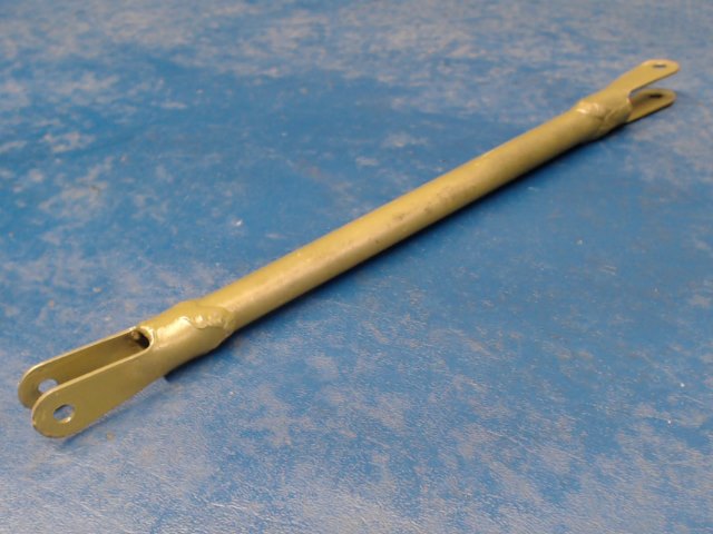0510161-12 Cessna - TUBE-BELLCRANK TO CONTROL TEE