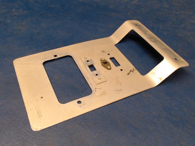0513454-1 Cessna - Support-Overhead Console