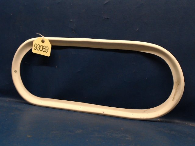0514064-3 Cessna - Retainer - Skylight
