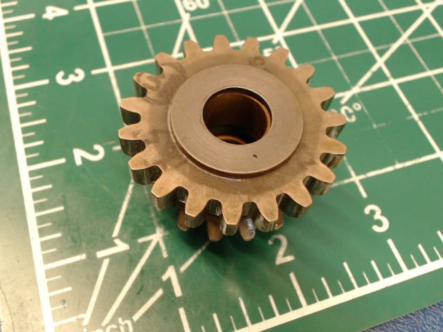 77874 Lycoming O-360-F1A6 - Gear - Propeller Governor Idler