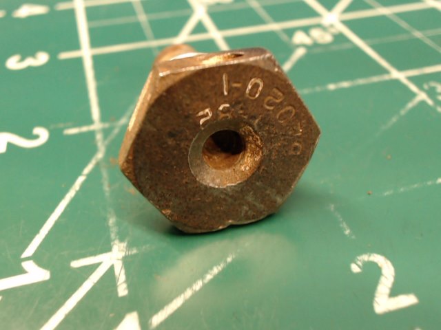 S2020-2 Cessna - Valve - Fuel Drain LH or RH (CORE)