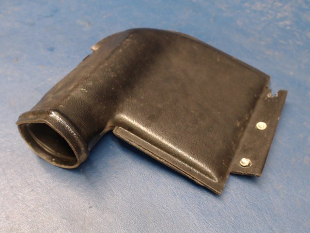 0513386-10 Cessna - NOZZLE - RH DEFROSTER (SEE DETAILS)