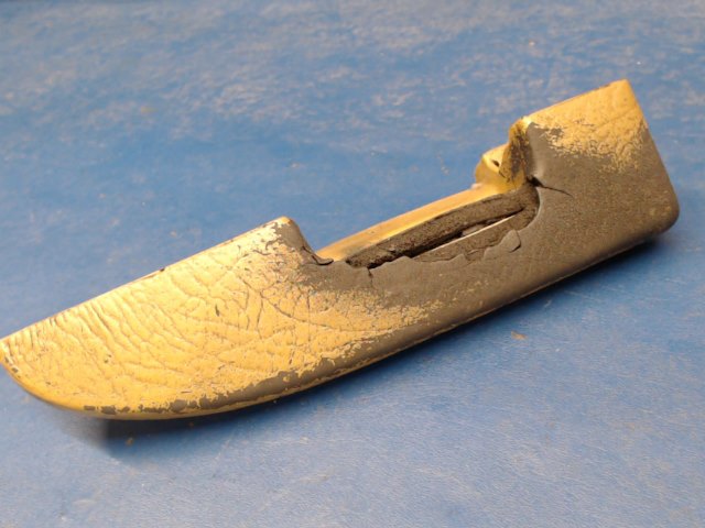 0715039-1 Cessna - Armrest - LH Cabin Door