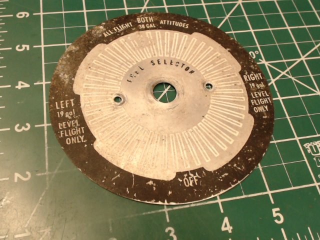 0716615-7 Cessna - Placard - Fuel Selector Valve