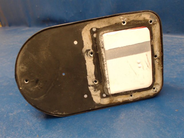 63025-00 Piper - DOOR AND ACTUATOR ASSEMBLY - Ventilator (CRACKED SEE DETAILS)