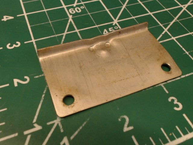 0711021-7 Cessna - PLATE-STRIKER