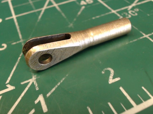 554 757 Piper - Clevis (MS35812-1)
