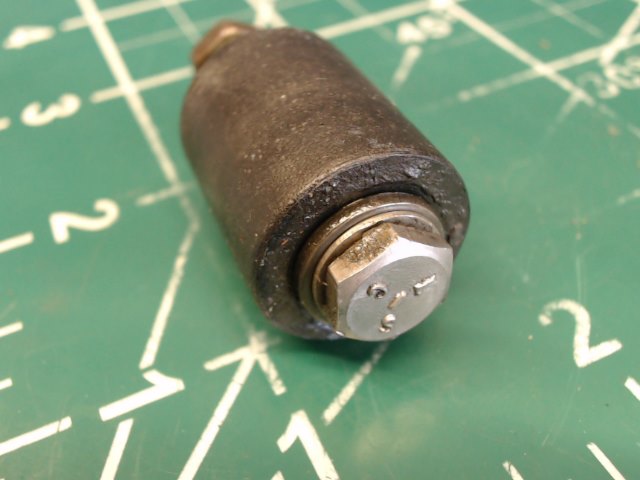 67360-00 Piper - Roller - Nose Gear Door Link