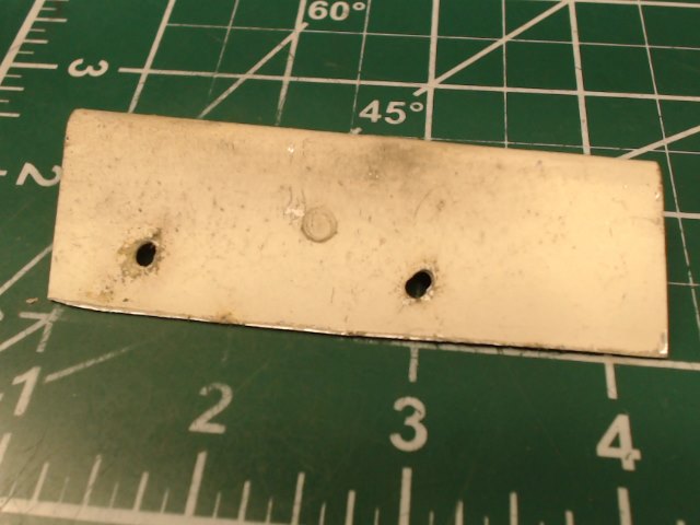 79155-00 Piper - RETAINER - Windshield moulding right