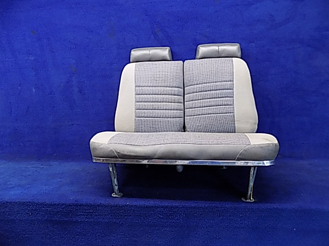 NPN Cessna - Seat - Rear W/ Split Back &amp; Headrest