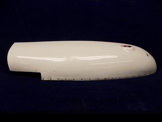 169-110000-285 Beechcraft - TIP - LH WING - ( Fiberglass)