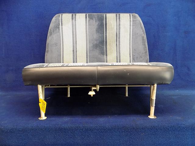 0514010-2 Cessna - REAR SEAT - ONE PIECE RECLINING BACK