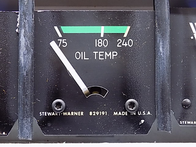 829191 Stewart Warner - GAUGE - OIL TEMP