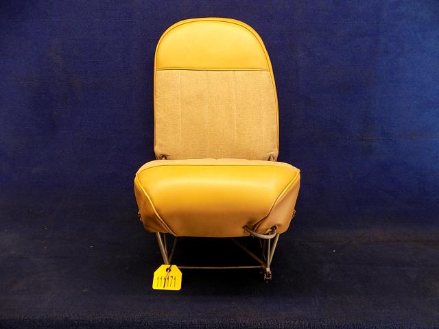 0700102-43 Cessna - SEAT ASSEMBLY - FRONT LH - CO-PILOT