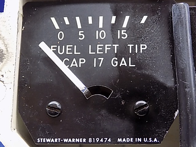 819474 Stewart Warner - Gage - Fuel Left Tip Fuel Quantity Gauge