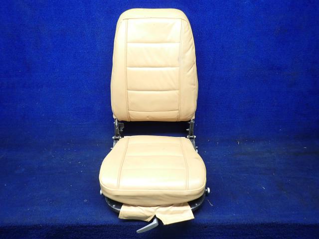 77750-28 Piper - Seat - Front - Pilot or Co-Pilot (Light Brown Leather)