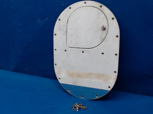 20329-06 Piper - PLATE ASSEMBLY- Fuel cell access (AUX)