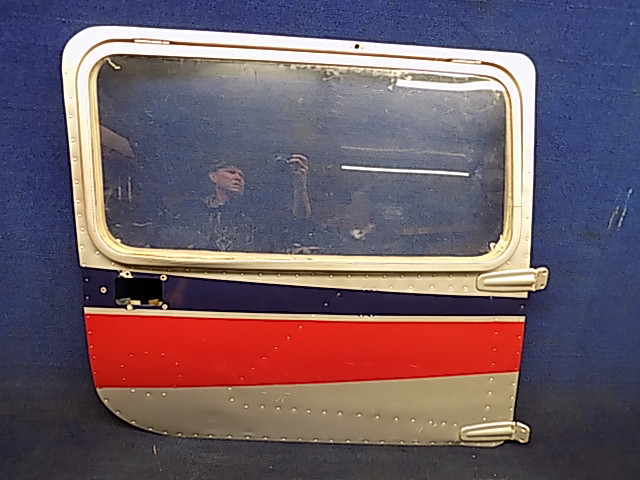 0413033-26 Cessna - Door Structure - RH Cabin w/ Openable Window (See Details)