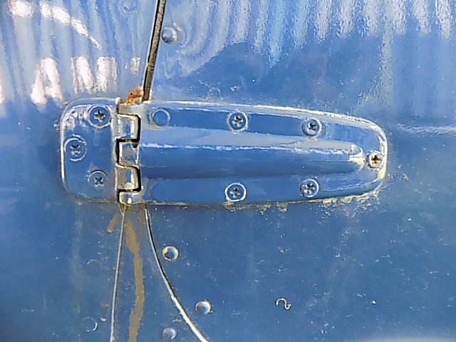 SET Cessna - LH lower hinge - FWD AFT