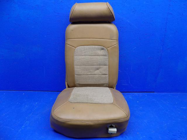 NPN Cessna - SEAT ASSEMBLY - PILOT W/HEADREST (See details)
