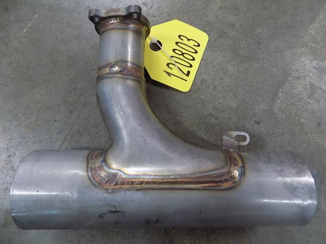0850600-154 Cessna - Riser-LH Bank Center (New Surplus)