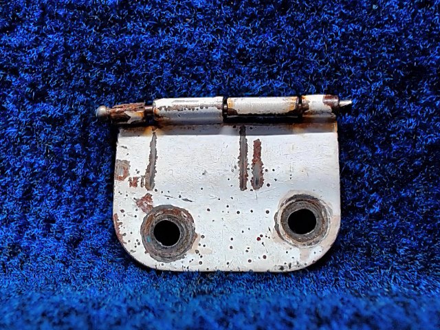 0511280-3 Cessna - Hinge - Door Lwr LH