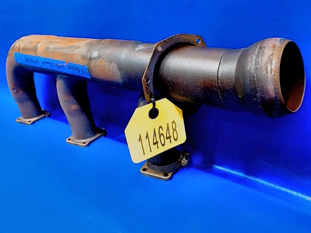 NPN Cessna - Risers - Engine Exhaust RH
